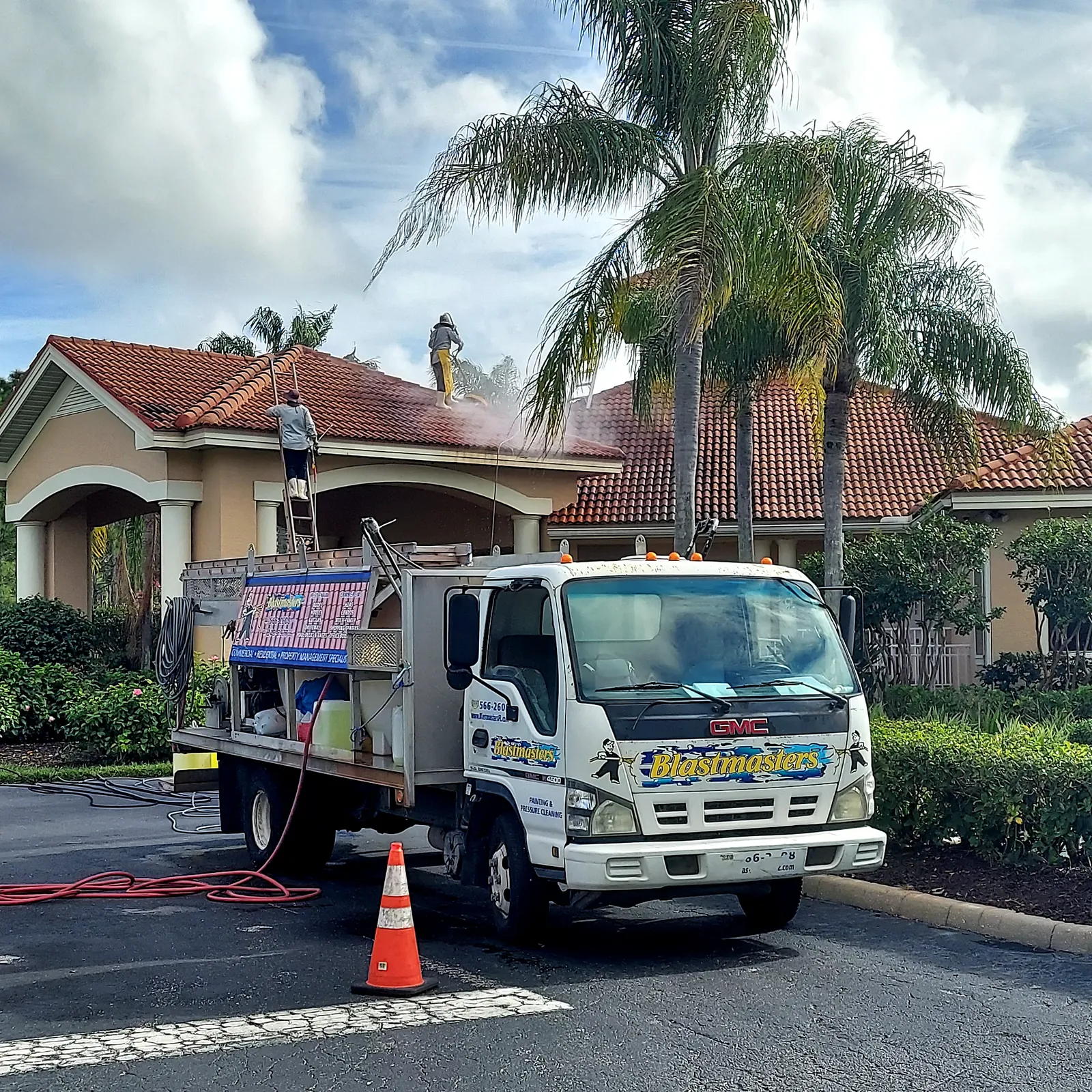 Window washing at residential estate using water-fed pole — SW Florida